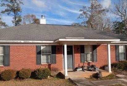 906 Saint Nicholas Avenue, Brewton, AL 36426