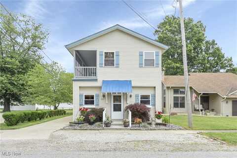 511 Sunset Avenue, Sheffield Lake, OH 44054