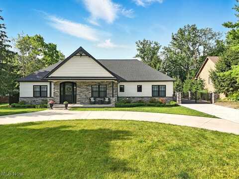 6618 Brettin Drive, Independence, OH 44131
