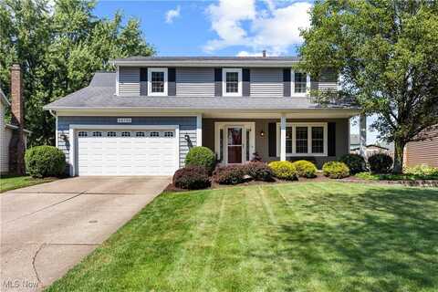 23730 Sawmill Bend, Olmsted Falls, OH 44138