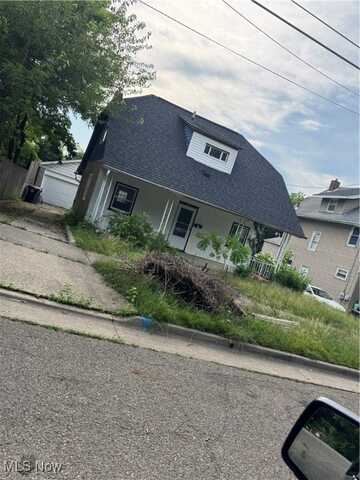 254 Bowmanville Street, Akron, OH 44305