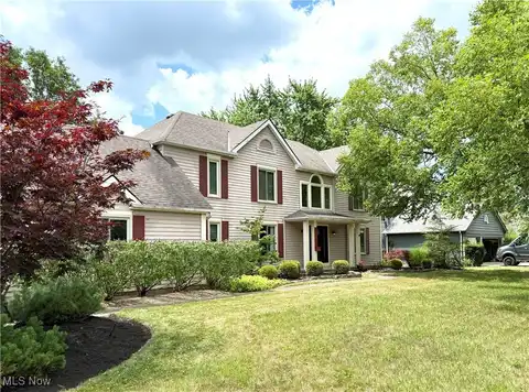 31382 Saint Andrews, Westlake, OH 44145