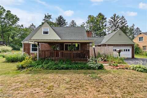 22 Fairmont Avenue, Rittman, OH 44270