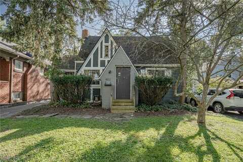 3496 E Scarborough Road, Cleveland Heights, OH 44118