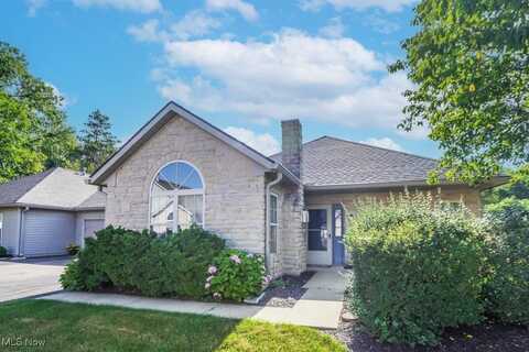 4039 Tannybrooke Lane NW unit: C, Canton, OH 44718