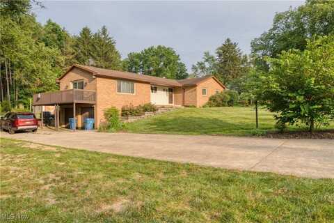 620 High Street NE, Canal Fulton, OH 44614