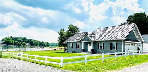 6520 Camp Boulevard, Hanoverton, OH 44423