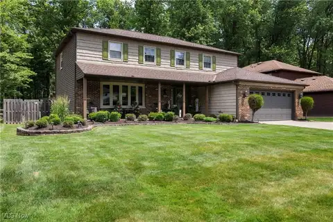 26938 Tall Oaks Trail, Olmsted Twp, OH 44138