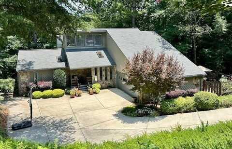 4221 Burns Heritage Trail NE, Roswell, GA 30075