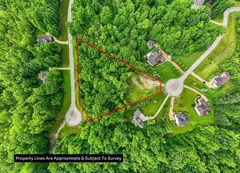 2388 Sunrise Oval, Brunswick, OH 44256