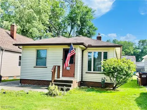 4907 Kenmore Avenue, Parma, OH 44134