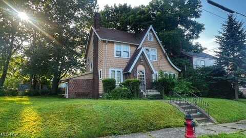 1624 Vassar Avenue NW, Canton, OH 44703