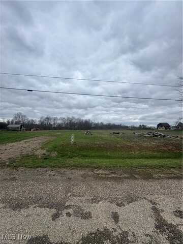 Bell Road, Cambridge, OH 43725