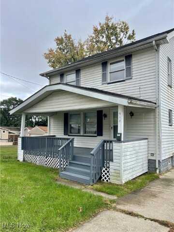 918 Silvercrest Avenue, Akron, OH 44314
