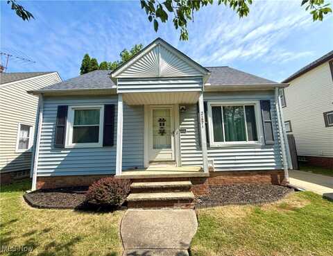 21571 Ball Avenue, Euclid, OH 44123