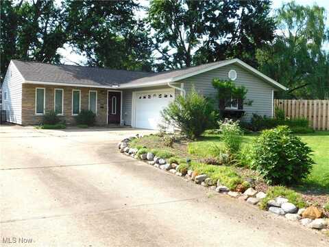 285 Willow Lane, Berea, OH 44017