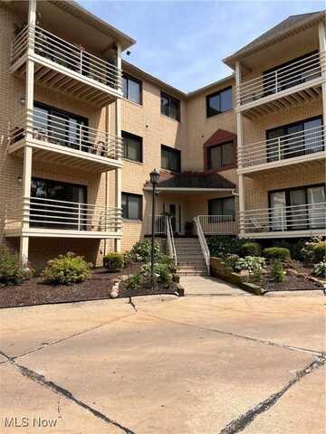 19510 Lorain Road unit: 201, Fairview Park, OH 44126