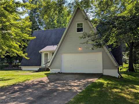 10247 Smugglers Cove, Reminderville, OH 44202