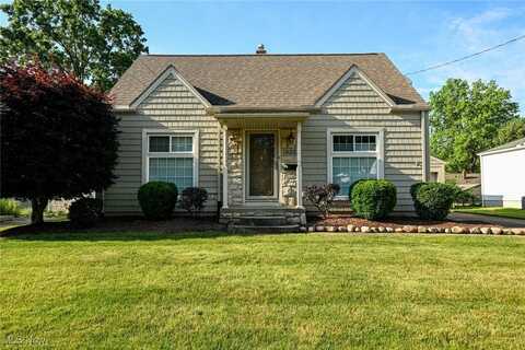 632 E Paige Avenue, Barberton, OH 44203
