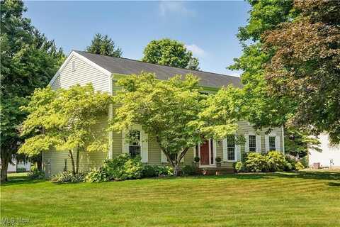 7114 Andiron Circle NW, Canton, OH 44718