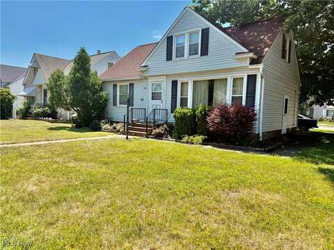 410 Maplewood Drive, Willowick, OH 44095