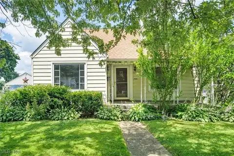 700 Alice Street, East Palestine, OH 44413