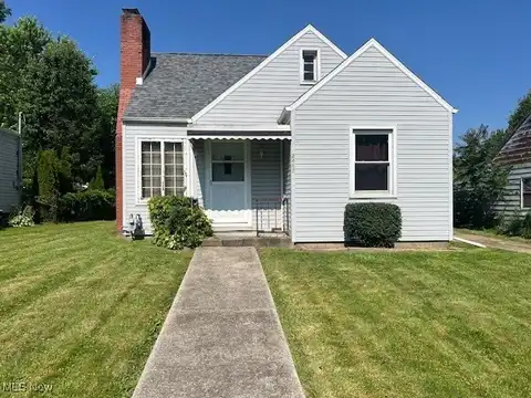 2467 S Seneca Avenue, Alliance, OH 44601