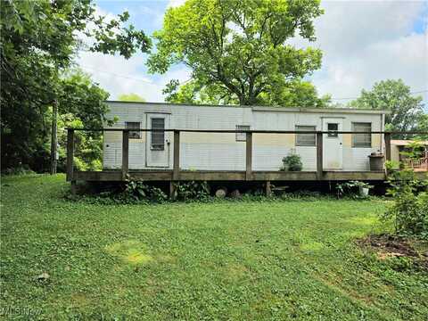 99 E Apple Blossom Way, Elizabeth, WV 26143