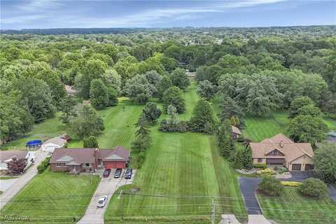W 130th Street, Parma, OH 44130