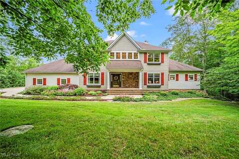 11275 Beechnut Lane, Chardon, OH 44024