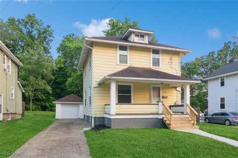 320 Ohio Avenue, Ravenna, OH 44266