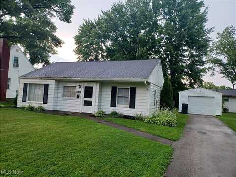 130 Fairground Boulevard, Canfield, OH 44406
