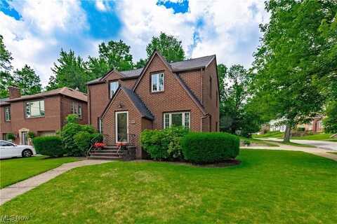 3488 Meadowbrook Boulevard, Cleveland Heights, OH 44118