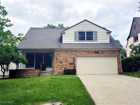 2571 Edgewood Road, Beachwood, OH 44122