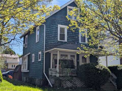 1105 Collinwood Avenue, Akron, OH 44310