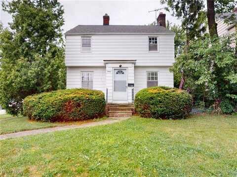 3863 Grosvenor Road, South Euclid, OH 44118
