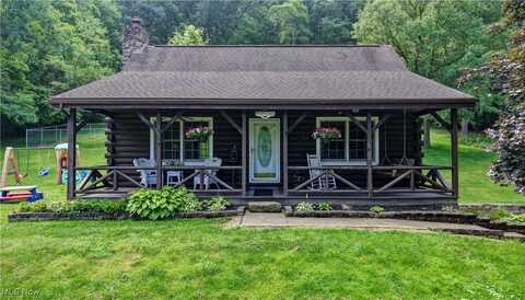 6911 Wardell Hollow Road SE, Uhrichsville, OH 44683