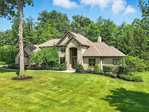 3880 Waterford Court, Orange, OH 44122