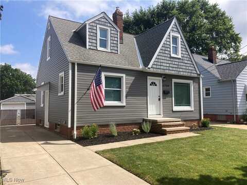 6704 Northcliff Avenue, Brooklyn, OH 44144