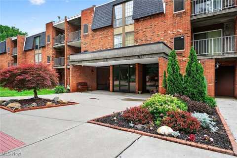 4183 Columbia Road, North Olmsted, OH 44070