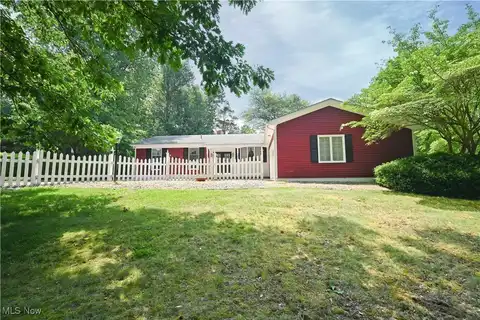 5735 Herbert Road, Canfield, OH 44406