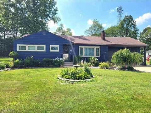 6412 Lieb Drive, New Franklin, OH 44216