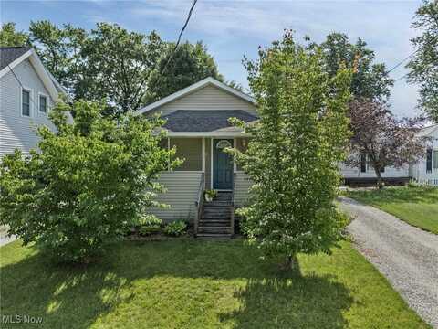 2459 Clara Street, Cuyahoga Falls, OH 44221
