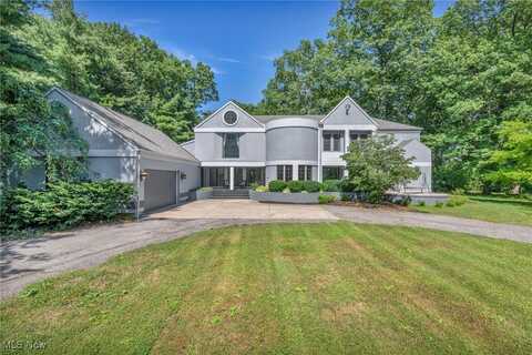 6869 Cliffside Drive, Vermilion, OH 44089