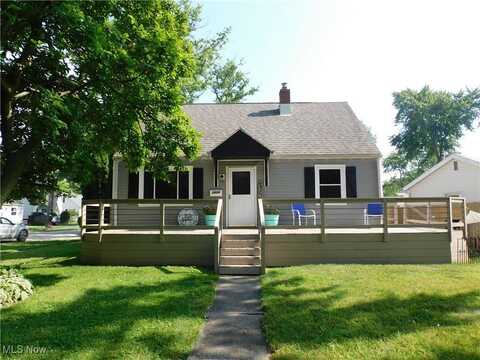 2804 Avon Boulevard, Ashtabula, OH 44004