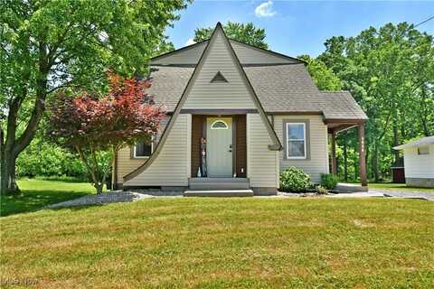 3630 Woodside Drive NW, Warren, OH 44483