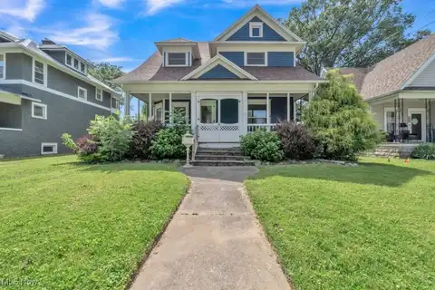 209 Euclid Avenue, Bellevue, OH 44811
