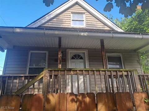 2071 W 45th Street, Cleveland, OH 44102
