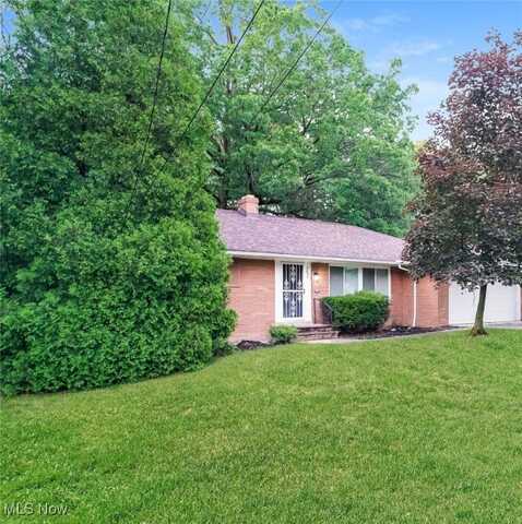 3655 Langton Road, Cleveland Heights, OH 44121