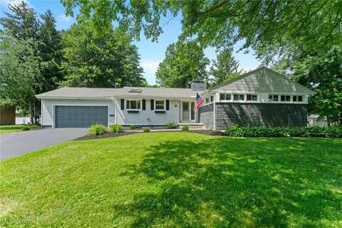 70 Maple Street, Canfield, OH 44406